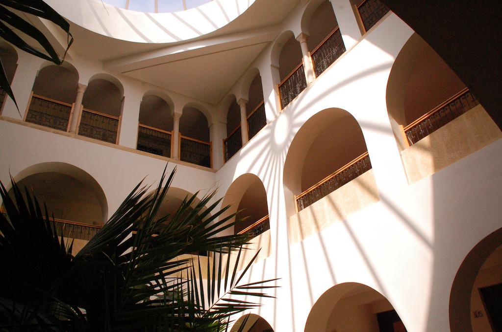 Hotel Miramar Petit Palais Midun Wnętrze zdjęcie
